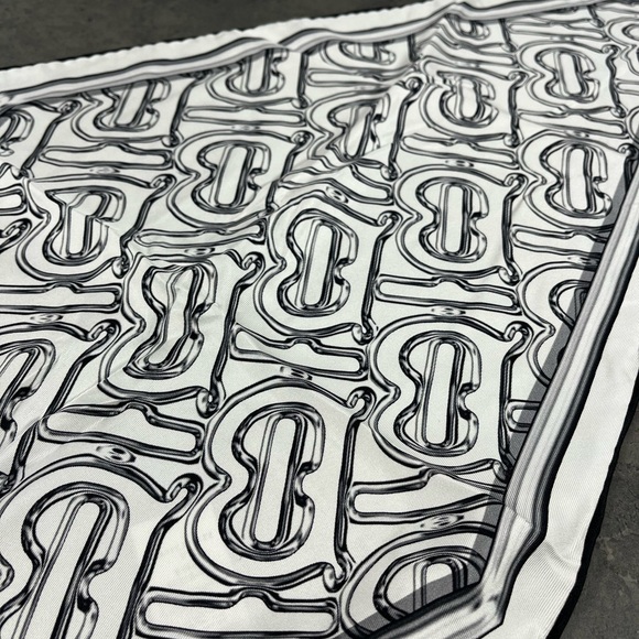 Burberry Losange Silk Scarf - Picture 3 of 5